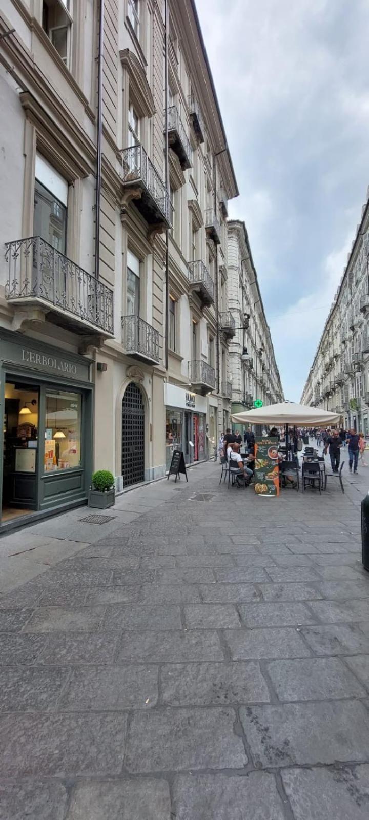 Acadamis - Garibaldi 9 Bis - Piazza Castello Apartamento Turim Exterior foto